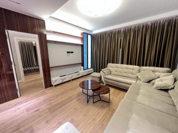 Tirane, jepet me qera apartament 2+1+BLK Kati 3, 121 m² 600 Euro (Green City, Tirane)