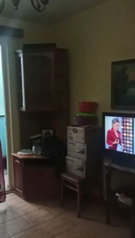 Tirane, jepet me qera apartament 2+1 Kati 2, 96 m² 40.000 Leke (perballe shkolles se Kuqe)