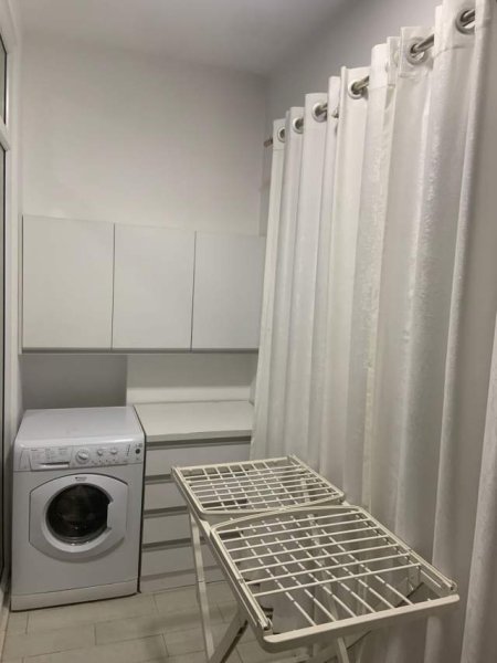 Tirane, jepet me qera apartament 1+1+BLK Kati 2, 57 m² 60.000 Leke (kompleksi Kika 2)