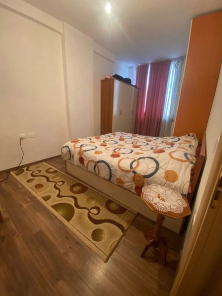 Tirane, jepet me qera apartament 2+1+BLK Kati 8, 87 m² 40.000 Leke (3 Deshmoret)