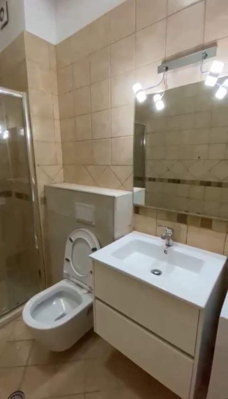 Tirane, jepet me qera apartament 1+1+BLK Kati 2, 60 m² 400 Euro (Kodra e Diellit)