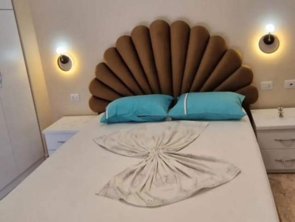 Tirane, jepet me qera apartament 2+1 Kati 6, 110 m² 800 Euro (Don Bosko)