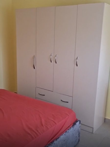 Tirane, jepet me qera apartament 1+1 Kati 1, 60 m² 320 € (Sauk)