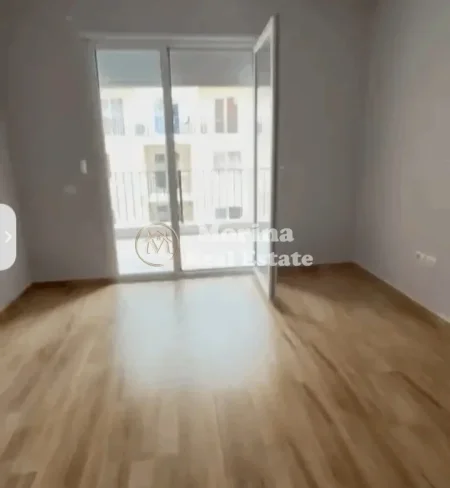 Tirane, shitet apartament 2+1 Kati 5, 104 m² 110.000 € (Kamez)