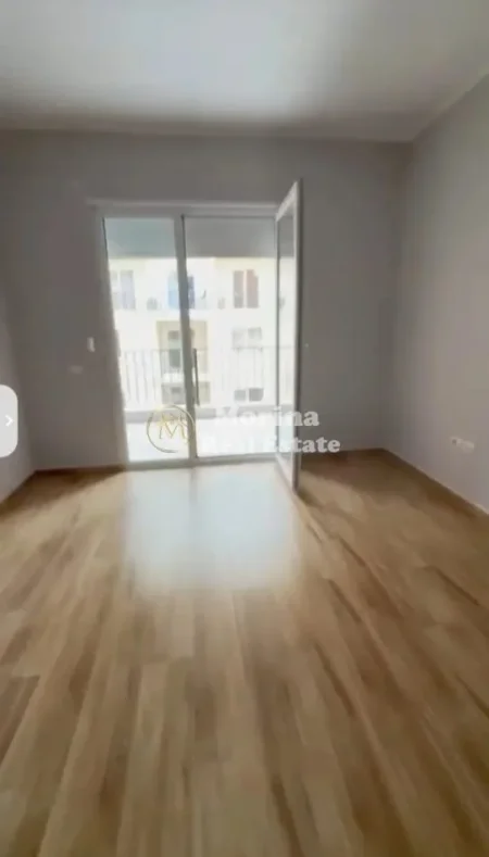 Tirane, shitet apartament 2+1 Kati 5, 104 m² 110.000 € (Kamez)