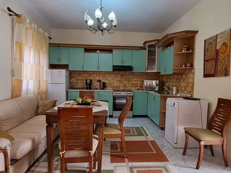 Tirane, jepet me qera apartament 2+1 Kati 2, 71 m² 500 € 