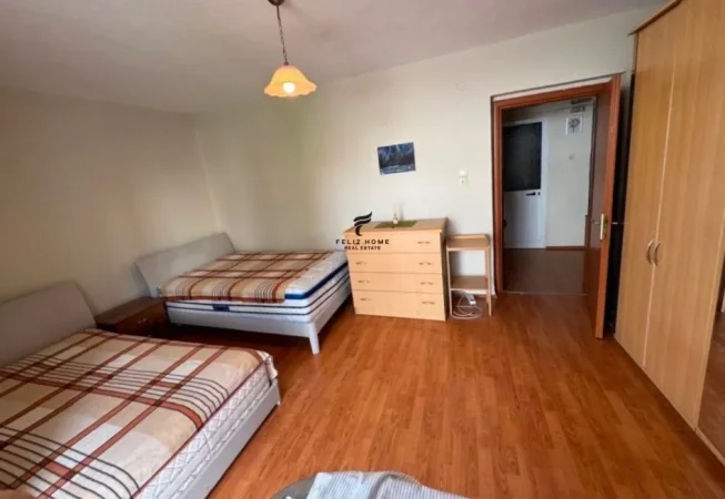 Tirane, jepet me qera apartament 2+1 Kati 3, 100 m² 600 € (QENDER)