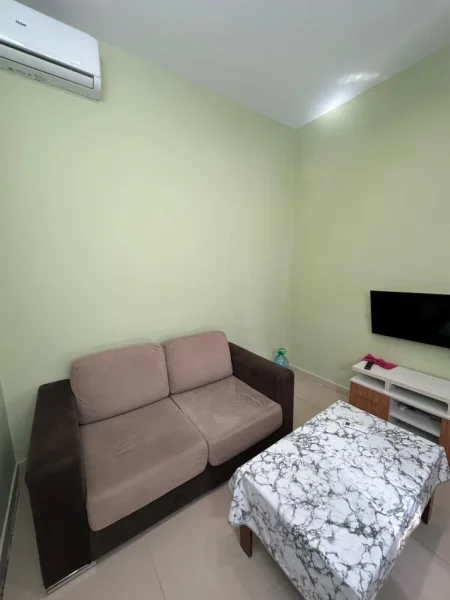 Tirane, jepet me qera apartament 1+1 Kati 0, 60 m² 350 € (Amerikan 2)