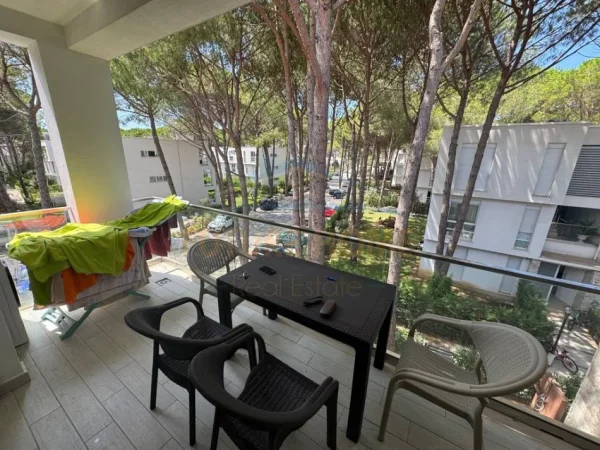 Durres, shitet apartament 2+1+Ballkon Kati 2, 100 m² 280.000 € (Gjiri i Lalzit)