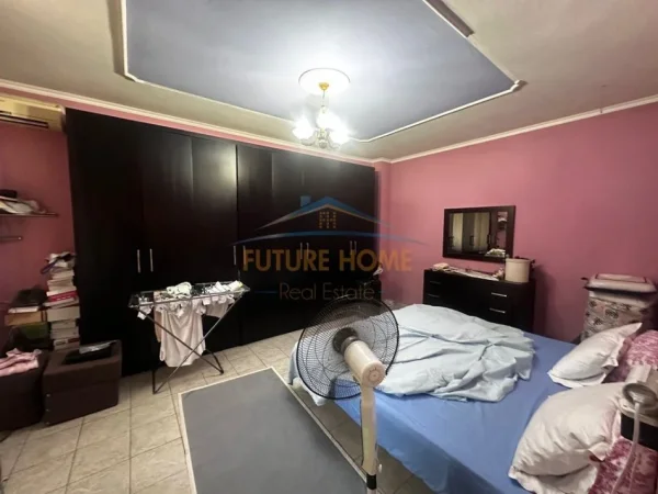 Tirane, shitet apartament 2+1+Ballkon Kati 1, 85 m² 149.350 € (Ish Parku)