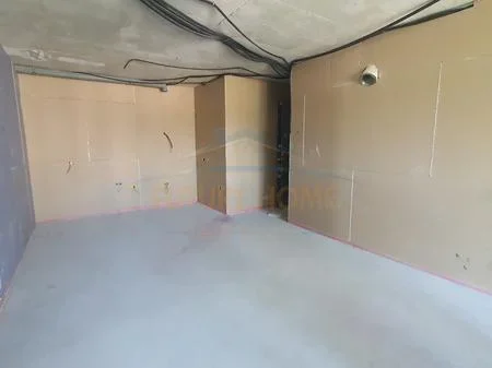 Tirane, shitet apartament 3+1 Kati 1, 140 m² 390.000 € (Liqeni i Thate)