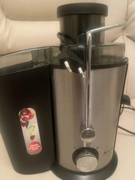 Vlore, shes Shtrydhese Elektroshtepiake 8 cope