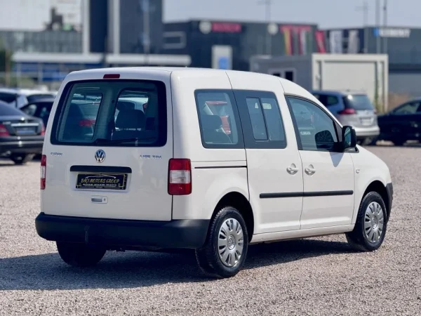 Durres, shitet Volkswagen Caddy Life 1.9nafte 2007 Nafte, e bardhë manuale Kondicioner