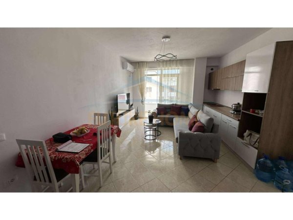 Tirane, shitet apartament 2+1 Kati 7, 123 m² 150.000 € 