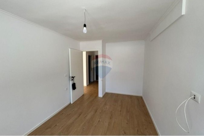 Tirane, shitet apartament 1+1 Kati 4, 51 m² 128.000 € 