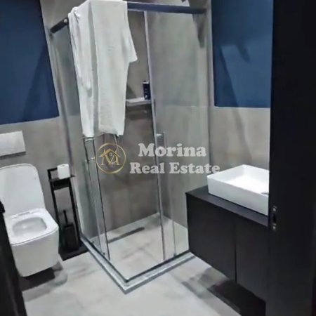 Tirane, jepet me qera 1+1 Kati 1, 55 m² 700 € (Myslym Shyri)