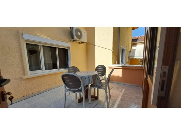 Tirane, jap me qera apartament 2+1 Kati 2, 72 m² 500 € (Ambasada Amerikane)