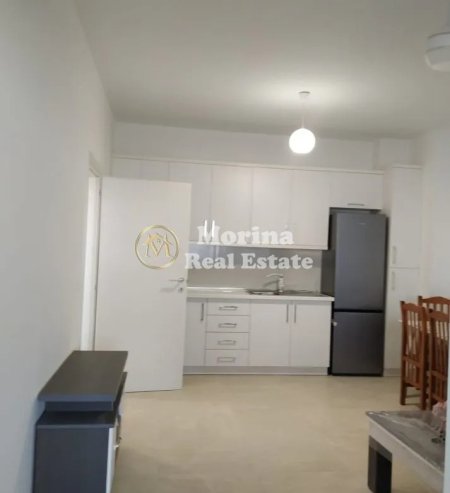 Tirane, jepet me qera apartament 2+1 Kati 6, 80 m² 700 € (Rruga e Kavajes)