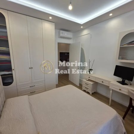 Tirane, jepet me qera apartament 1+1+Ballkon Kati 6, 65 m² 750 € (Rezidenca Erli – Porcelan)