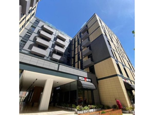 Tirane, jepet me qera ambjent biznesi Kati 0, 100 m² 1.000 € (Rruga Panorama, Tiranë)