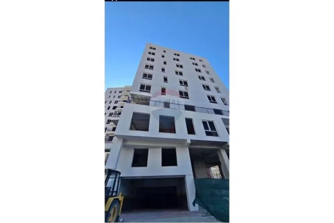 Tirane, shitet apartament 1+1+Ballkon , 76 m² 116.650 € 