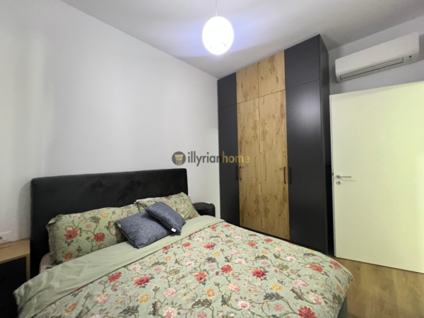 Tirane, jepet me qera apartament 1+1 Kati 5, 56 m² 450 € (Ali Demi)
