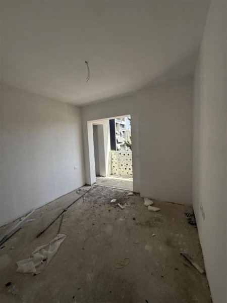 Tirane, shitet apartament 1+1 Kati 3, 71 m² 185.000 € (CORNER REZIDENC)