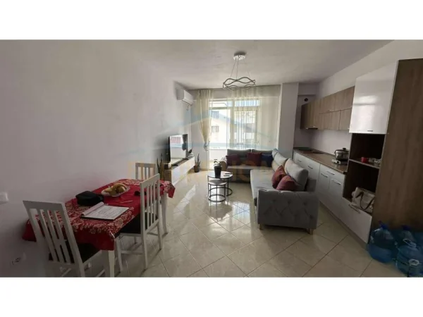 Tirane, shitet apartament 2+1 Kati 7, 123 m² 140.000 €