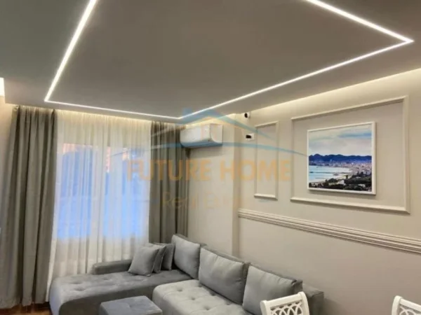 Durres, jepet me qera apartament 1+1+Ballkon Kati 3, 61 m² 400 € (Plazh Iliria, Durres)