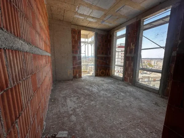 Tirane, shitet apartament 1+1 Kati 7, 99 m² 160.000 € 