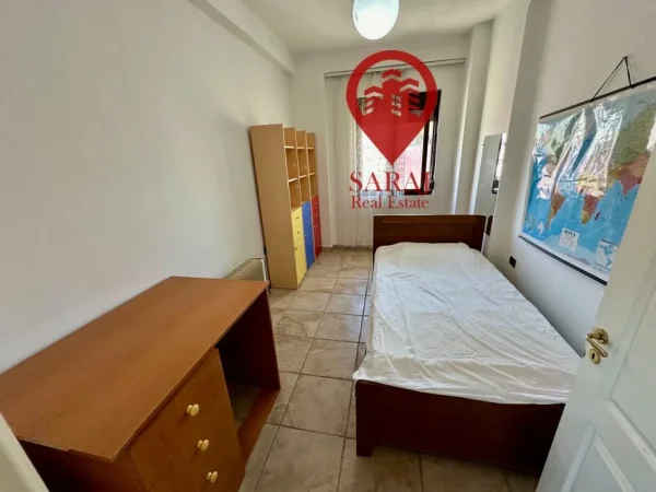 Tirane, jepet me qera apartament 3+1+Aneks+Ballkon Kati 6, 110 m² 750 € (Mine Peza)