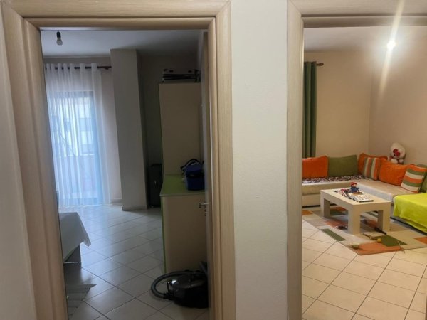 Tirane, shitet apartament 1+1 Kati 3, 78 m² 104.000 € 