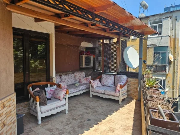 Tirane, jepet me qera apartament 2+1+Aneks+Ballkon Kati 2, 140 m² 1.800 € (SHESHI WILLSON)