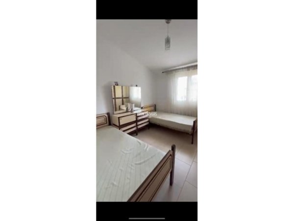 Tirane, jepet me qera apartament 2+1 Kati 3, 70 m² 450 € (Selitë)