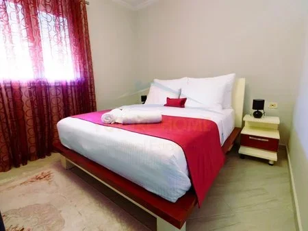 Tirane, jepet me qera apartament 2+1 Kati 4, 72 m² 700 € 