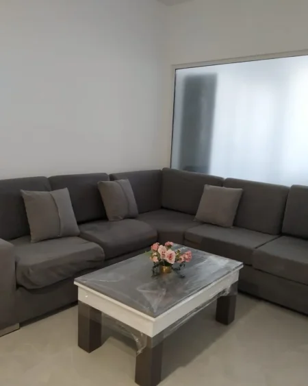 Tirane, jepet me qera apartament 2+1 Kati 6, 80 m² 700 € (21 dhjetori)