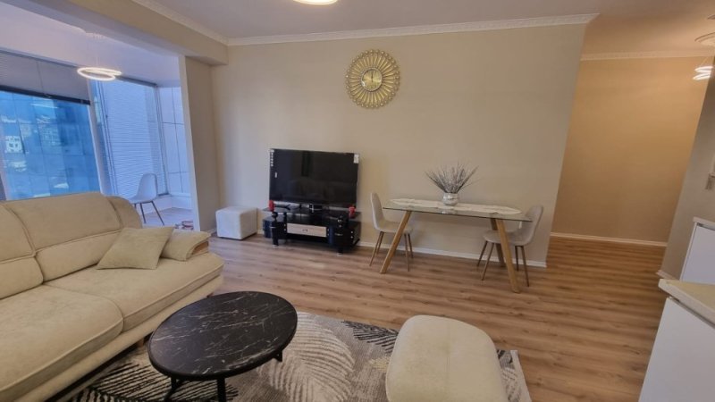 Jepet me Qira Apartament 1+1 Te SPAK, në Rrugë Kryesore, 5 min nga Stacioni i Trenit, 700 €URO