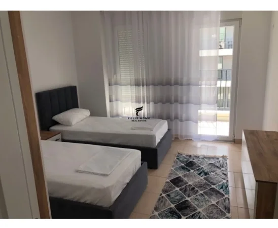 Tirane, jepet me qera apartament 2+1 Kati 5, 120 m² 600 € (5 MAJ)