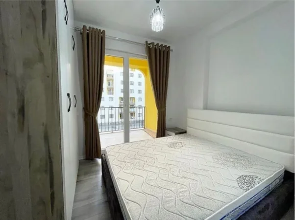 Tirane, jepet me qera apartament 2+1 Kati 4, 106 m² 550 € (Tek Grand Gallery ne Yzberisht)