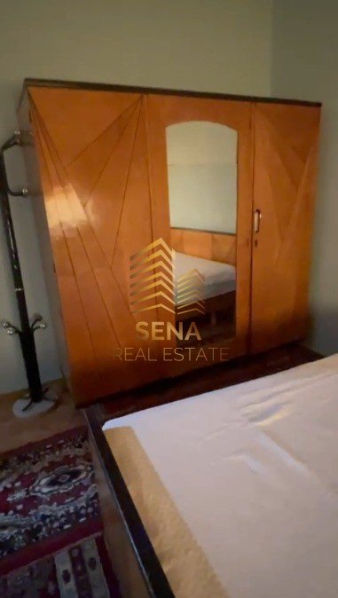 Tirane, jepet me qera apartament 2+1 Kati 4, 75 m² 450 € (Rruga Ferit Xhajko)