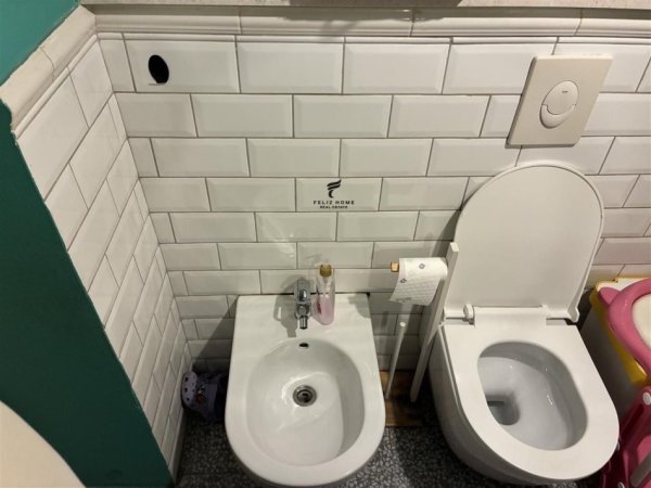 Tirane, shitet apartament 2+1 Kati 3, 75 m² 158.000 € (KONGRESI LUSHNJES)