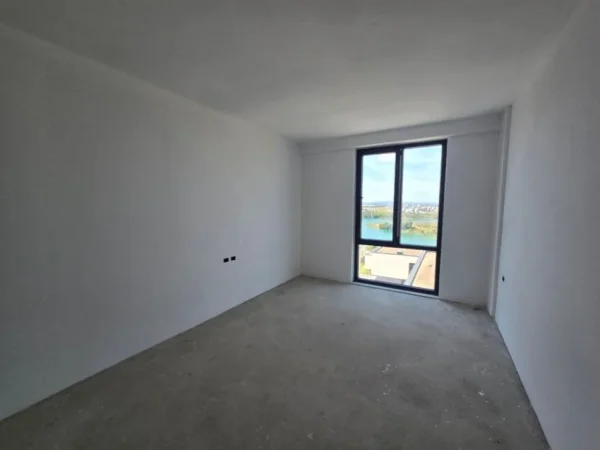 Tirane, shitet apartament 2+1 Kati 3, 112 m² 224.000 € (FARKE)