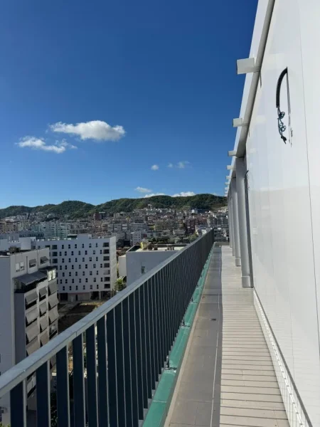 Tirane, shitet apartament 3+1+Aneks+Ballkon Kati 10, 281 m² 570.000 € (KOMUNA E PARISIT PERBALL ME KIKA 2)