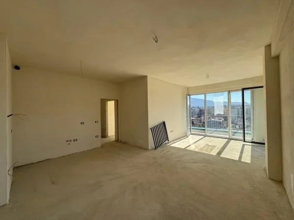 Tirane, shitet apartament 3+1+Aneks+Ballkon Kati 10, 281 m² 570.000 € (KOMUNA E PARISIT PERBALL ME KIKA 2)