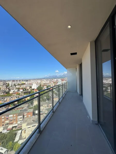 Tirane, jepet me qera ambjent biznesi Kati 13, 152 m² 2.200 € (RRUGA MINE PEZA)