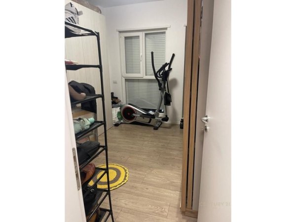 Tirane, jepet me qera apartament 2+1 Kati 7, 90 m² 460 € 