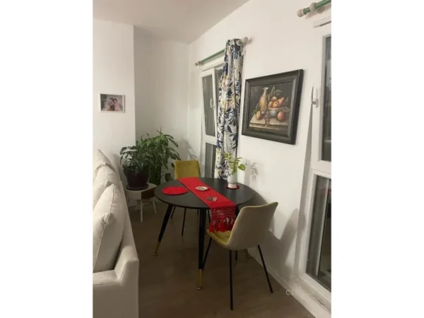 Tirane, jepet me qera apartament 2+1 Kati 7, 90 m² 460 € 