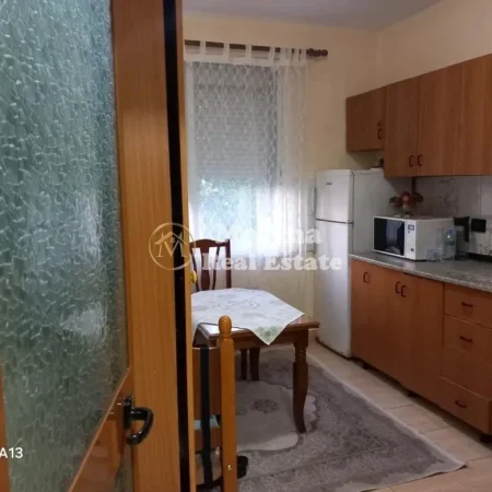 Tirane, shitet apartament duplex 2+1 Kati 4, 56 m² 125.000 € (Zogu Zi)