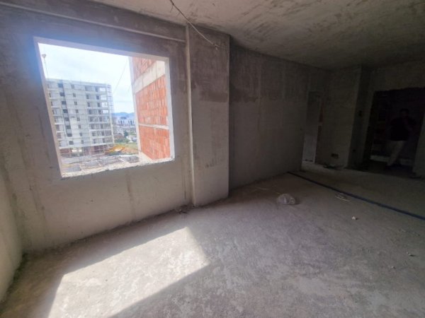 Tirane, shes apartament 1+1+Ballkon Kati 2, 71 m² 79.000 € (Paskuqan)