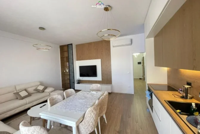 Tirane, jepet me qera apartament 2+1+Ballkon Kati 1, 120 m² 800 € (Selite)